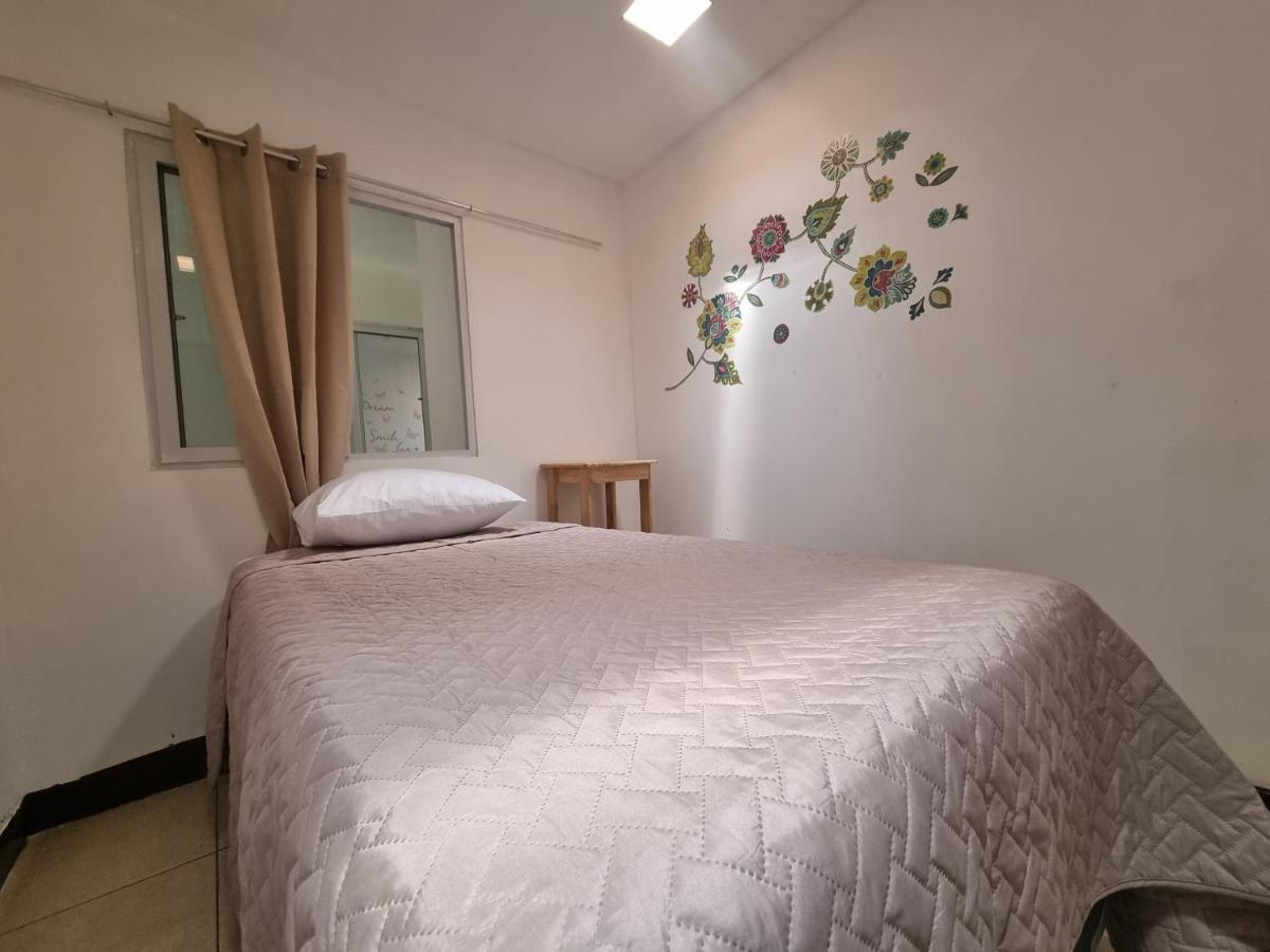 Central 10 Boutique Hostel Гватемала Экстерьер фото
